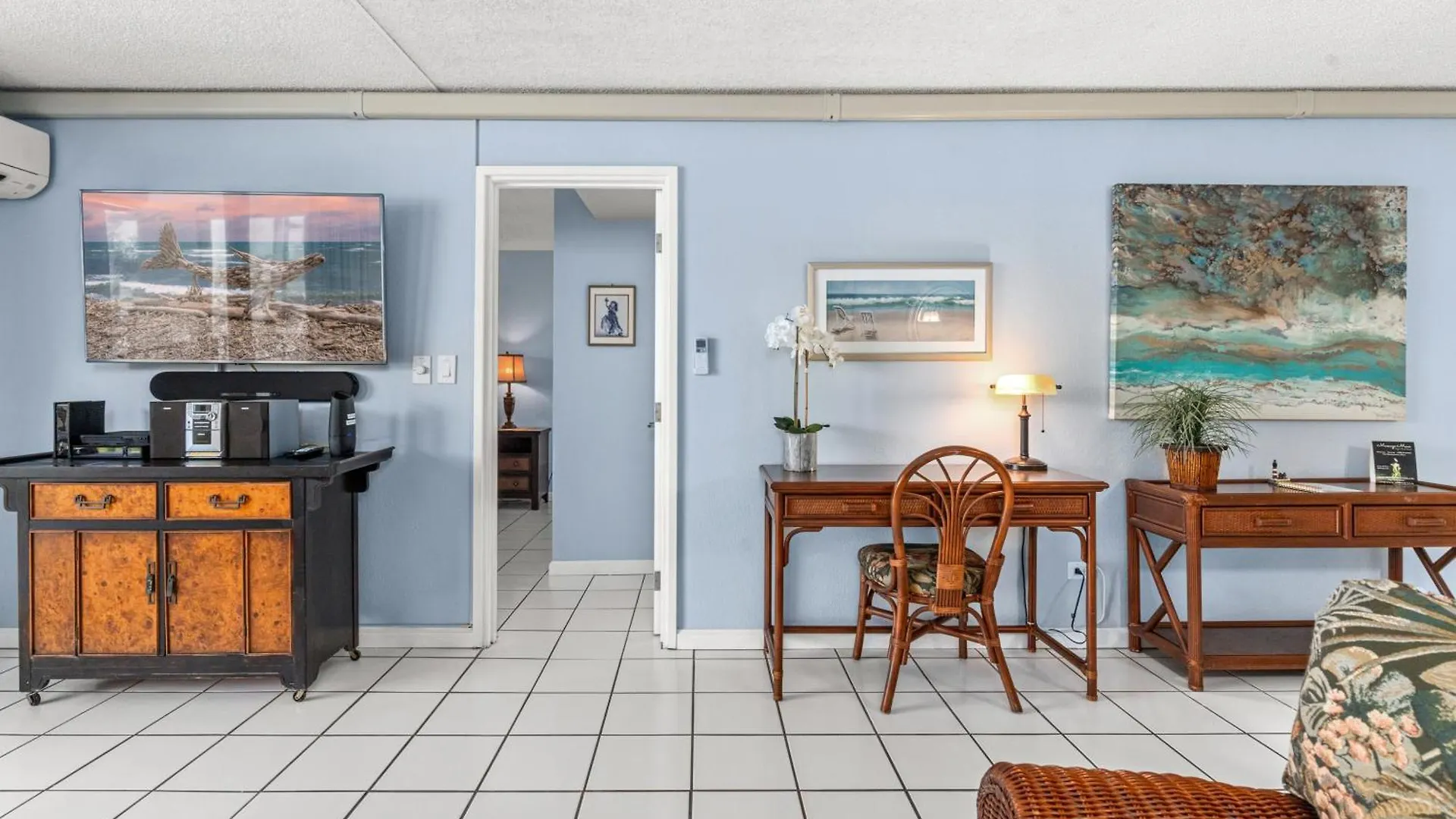 Apartment Rear Ocean View 2 Bedroom Single Level Condo At Kamaole Sands 9-305 Wailea