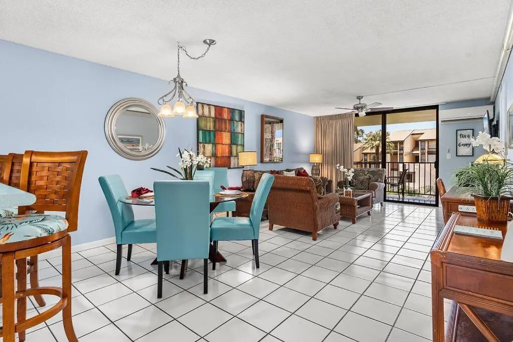Apartment Rear Ocean View 2 Bedroom Single Level Condo At Kamaole Sands 9-305 Wailea  United States