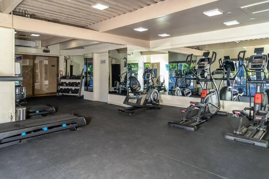 Rear Ocean View 2 Bedroom Single Level Condo At Kamaole Sands 9-305 Wailea